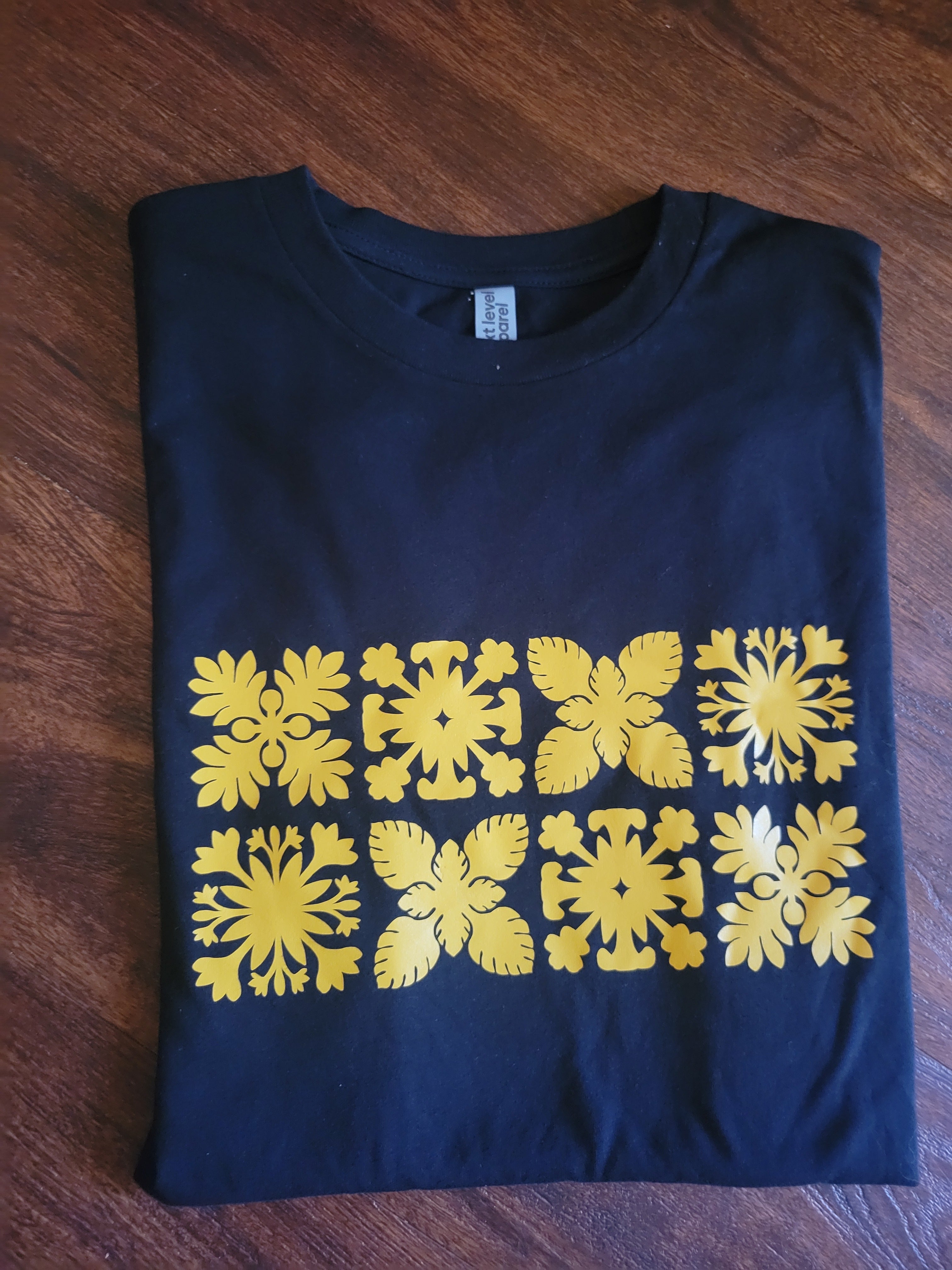 Kapa Kuiki Fall Tee